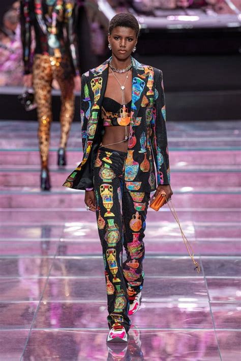 versace new collection uomo|versace runway collection.